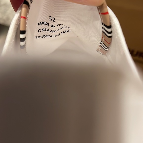 Burberry Boys Shoes - Picture 7 of 9